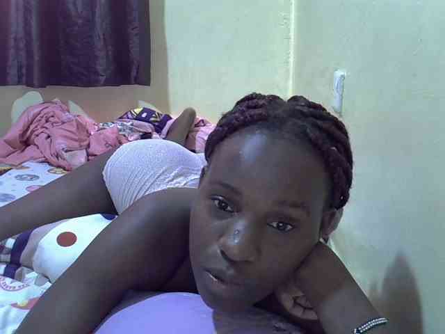 sexxy-maya1 webcam