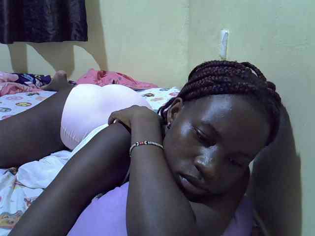 sexxy-maya1 webcam