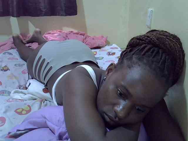 sexxy-maya1 webcam