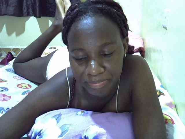 sexxy-maya1 webcam