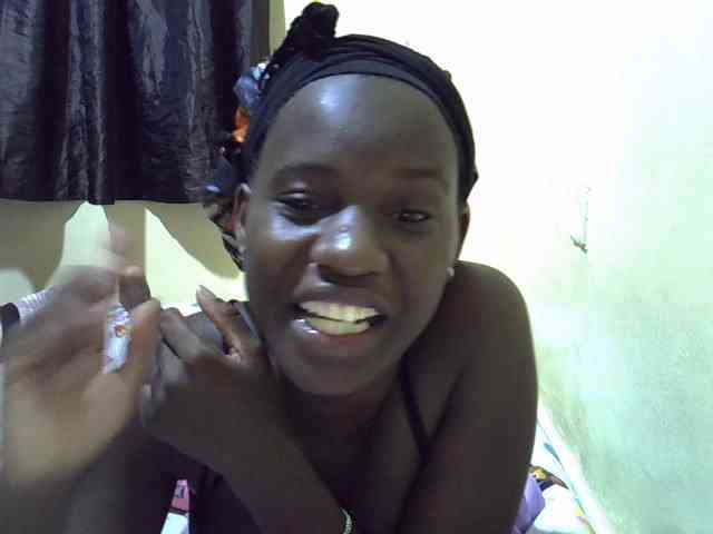 sexxy-maya1 webcam