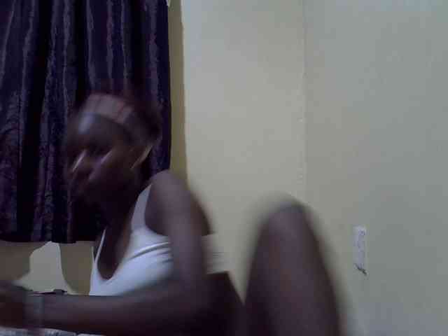 sexxy-maya1 webcam