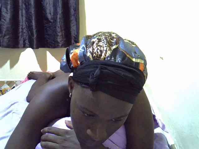 sexxy-maya1 webcam
