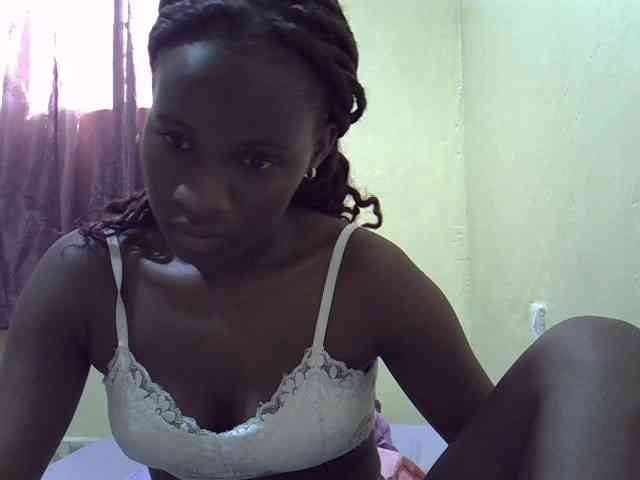sexxy-maya1 webcam