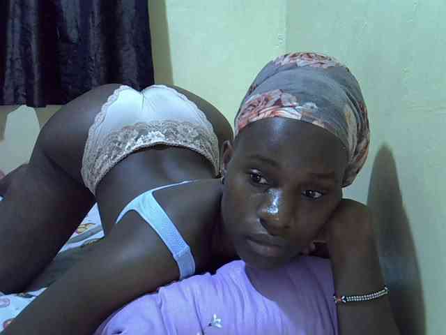 sexxy-maya1 webcam