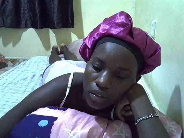 sexxy-maya1 webcam