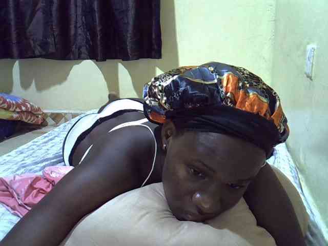 sexxy-maya1 webcam