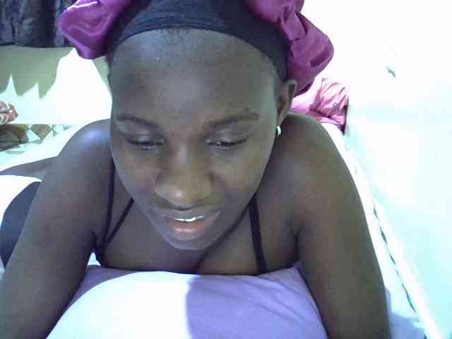 sexxy-maya1 webcam