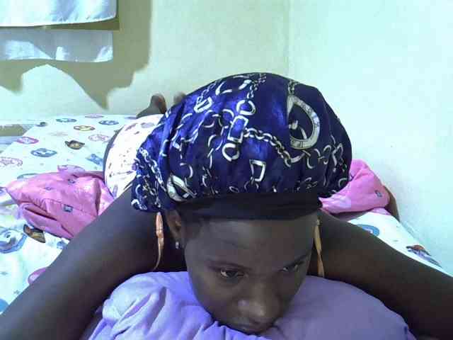 sexxy-maya1 webcam