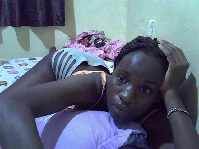 sexxy-maya1 webcam