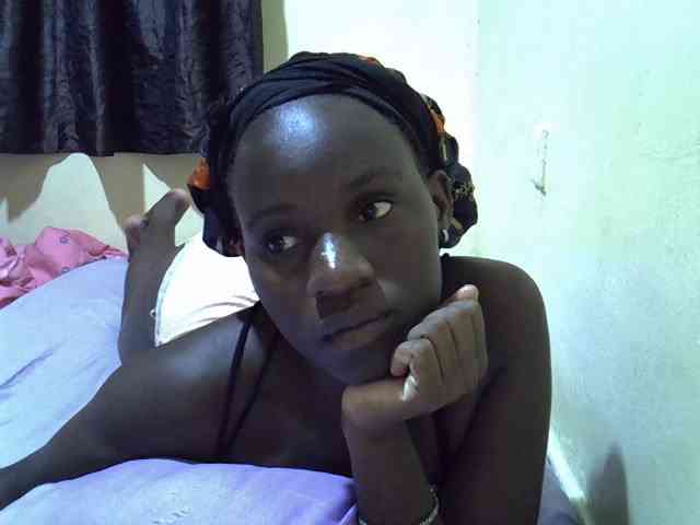 sexxy-maya1 webcam