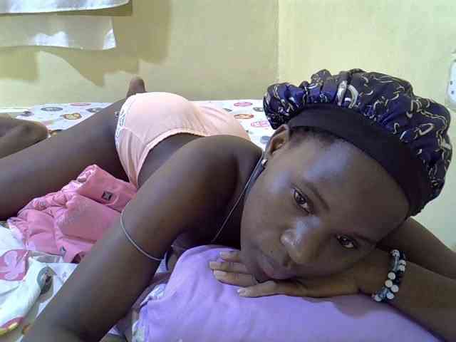 sexxy-maya1 webcam