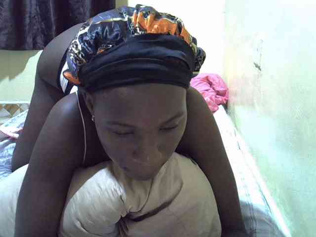 Model: sexxy-maya1