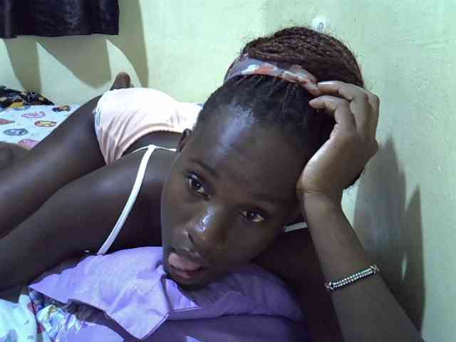 sexxy-maya1 webcam