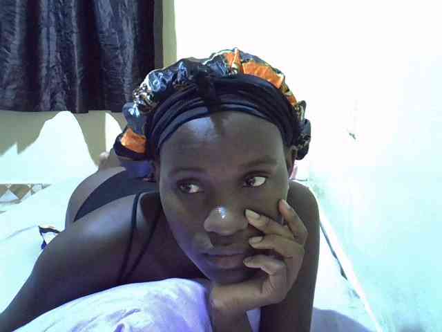 sexxy-maya1 webcam