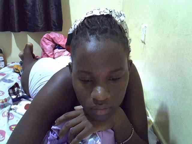 sexxy-maya1 webcam