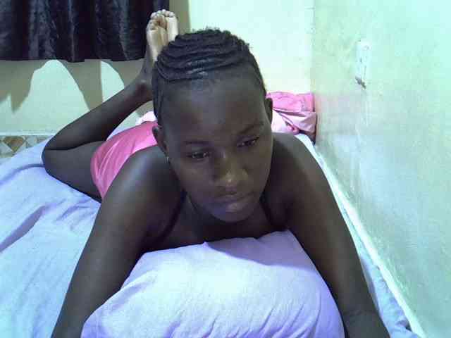 sexxy-maya1 webcam