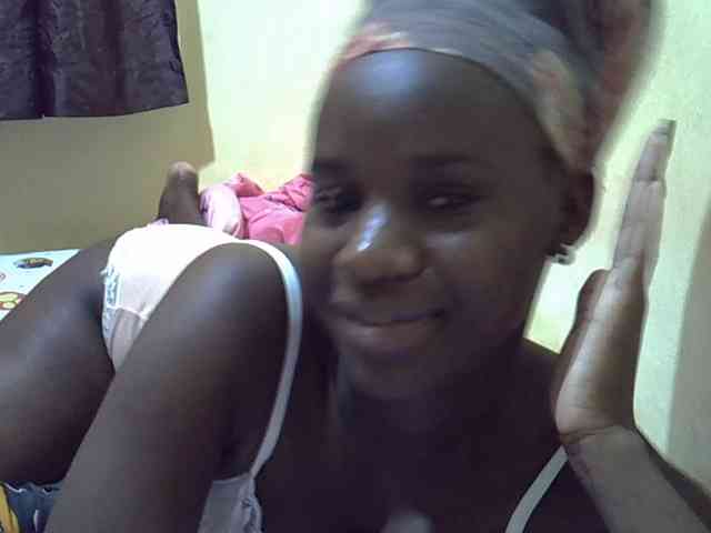 sexxy-maya1 webcam