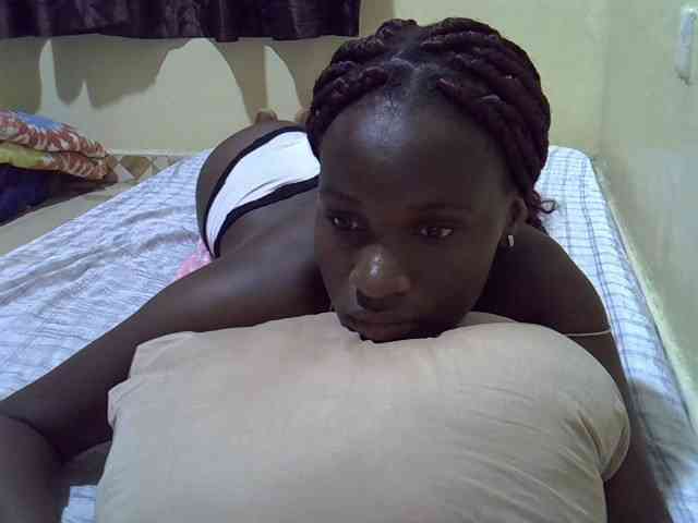 sexxy-maya1 webcam
