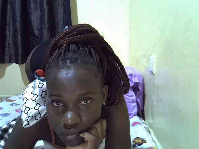 sexxy-maya1 webcam