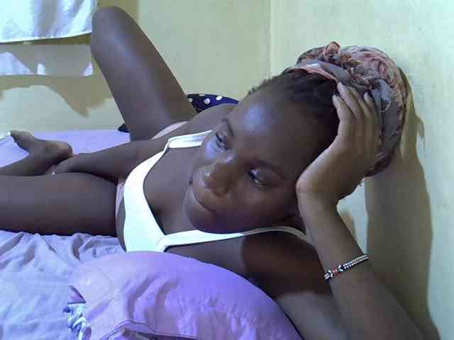 sexxy-maya1 webcam