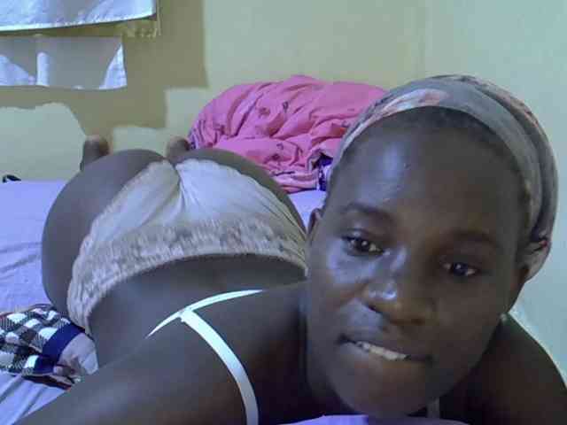 sexxy-maya1 webcam