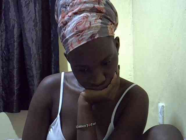 sexxy-maya1 webcam