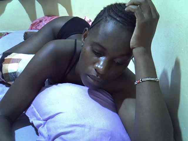 sexxy-maya1 webcam