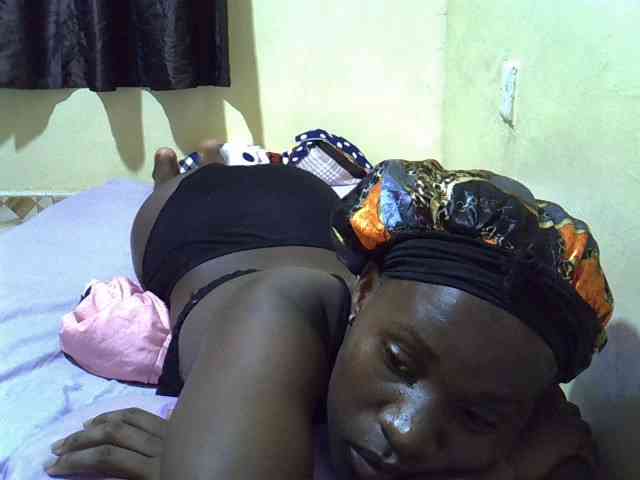 sexxy-maya1 webcam