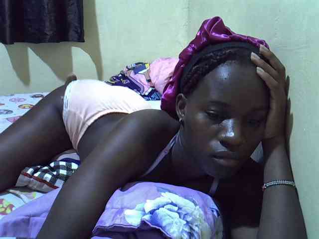 sexxy-maya1 webcam
