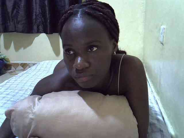sexxy-maya1 webcam