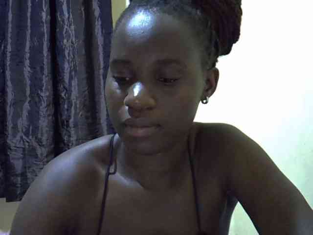 sexxy-maya1 webcam