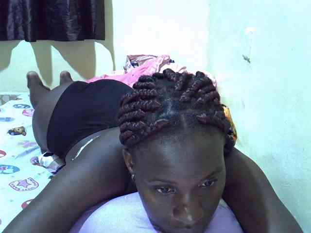 sexxy-maya1 webcam