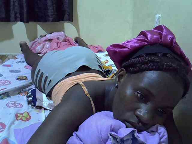 sexxy-maya1 webcam