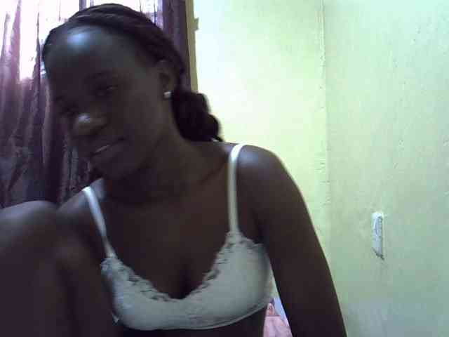 sexxy-maya1 webcam