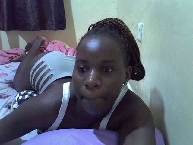 sexxy-maya1 webcam
