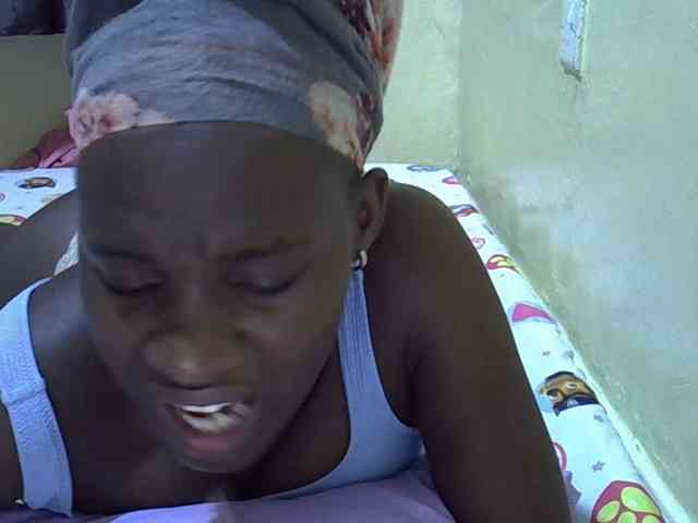 sexxy-maya1 webcam