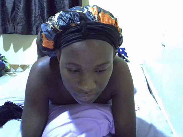 sexxy-maya1 webcam