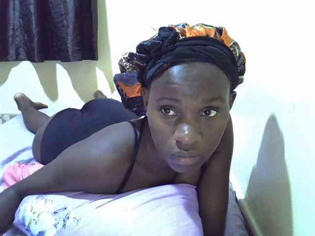 sexxy-maya1 webcam