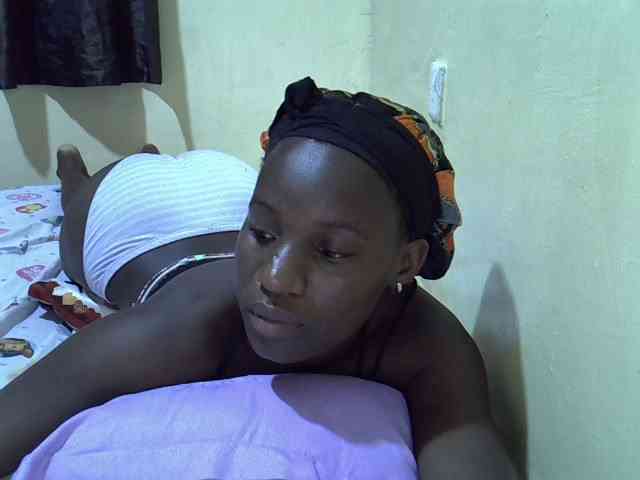 sexxy-maya1 webcam