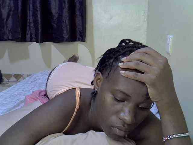 sexxy-maya1 webcam