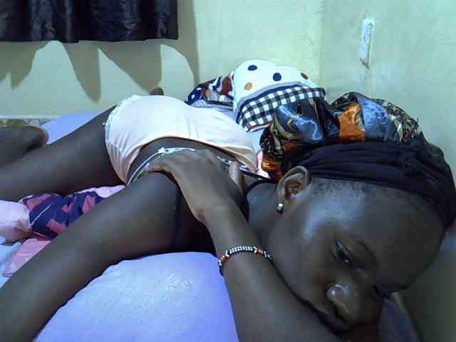 sexxy-maya1 webcam
