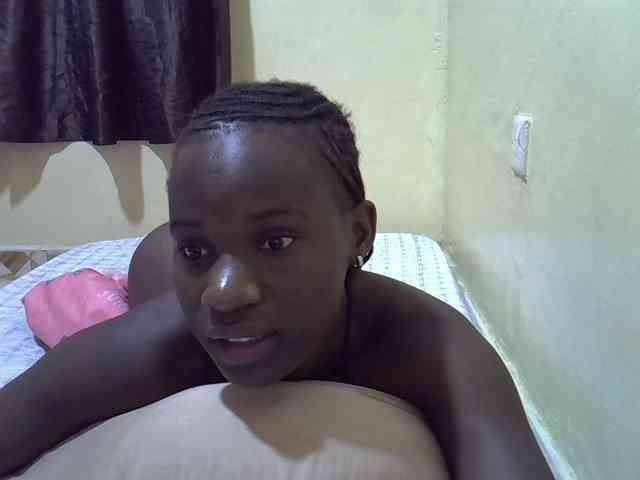 sexxy-maya1 webcam
