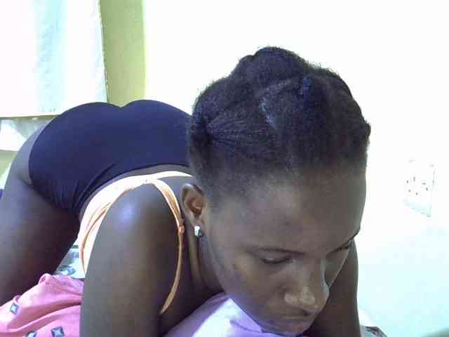 sexxy-maya1 webcam