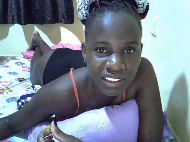 sexxy-maya1 webcam