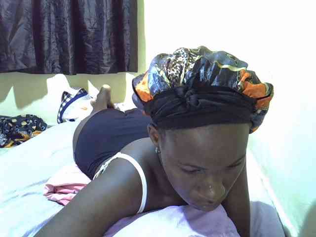 sexxy-maya1 webcam