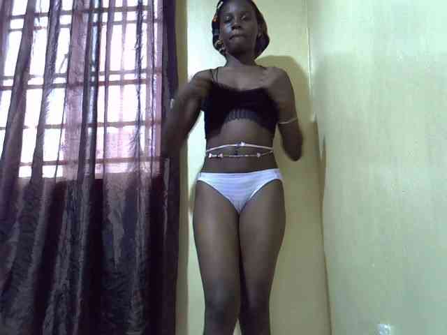 sexxy-maya1