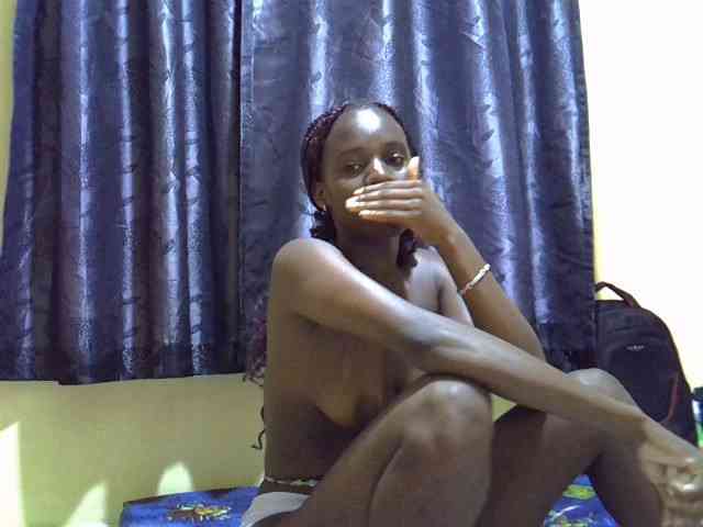 sexxy-maya1 webcam