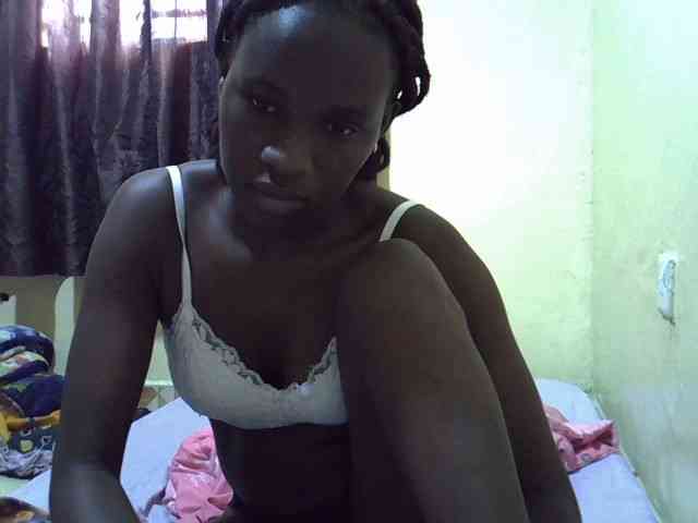 sexxy-maya1 webcam