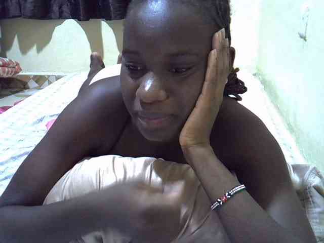 sexxy-maya1 webcam